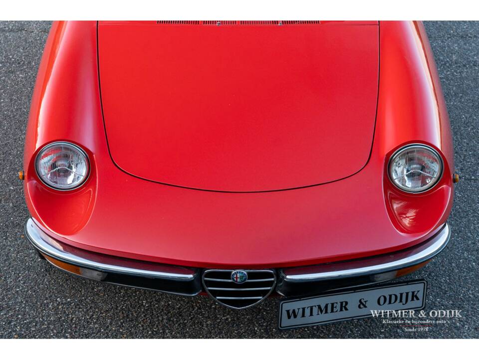 Immagine 16/31 di Alfa Romeo 1600 Spider (1974)