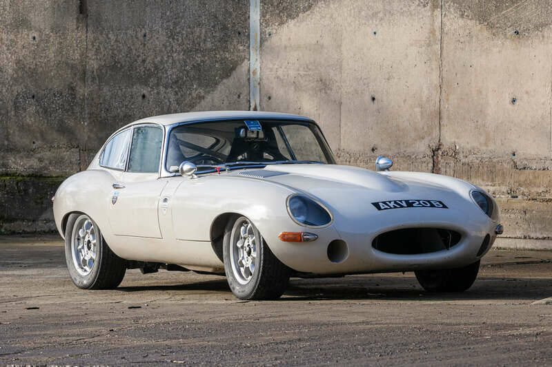 Bild 1/50 von Jaguar E-Type 4.2 (1964)