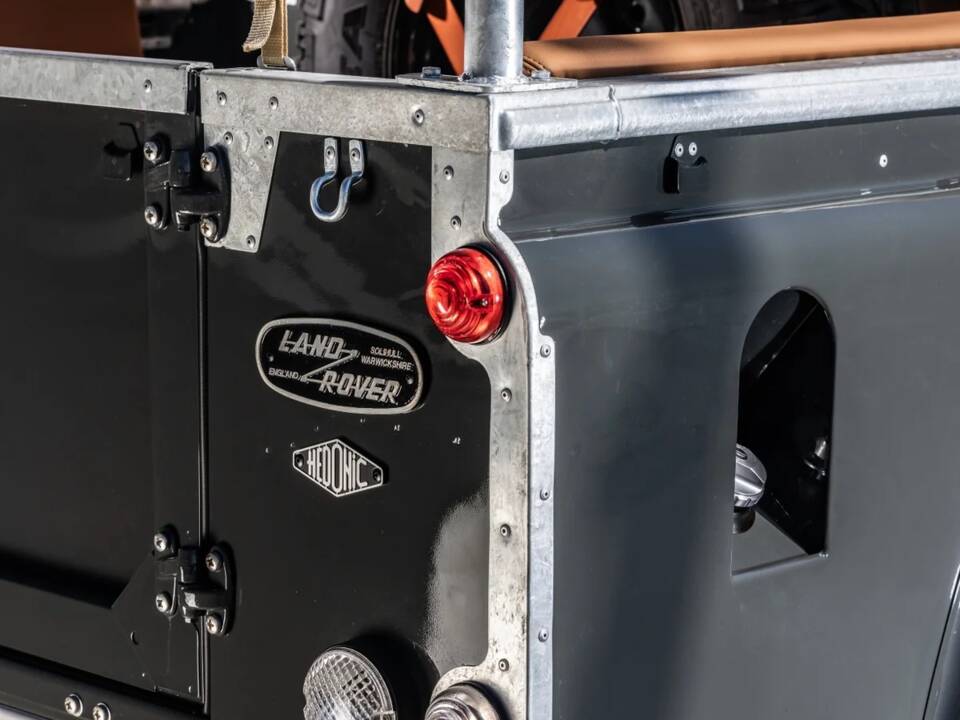 Bild 10/13 von Land Rover Defender 110 (2012)