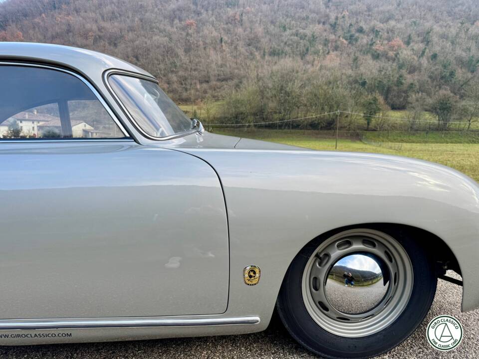 Image 8/24 of Porsche 356 1500 (1955)