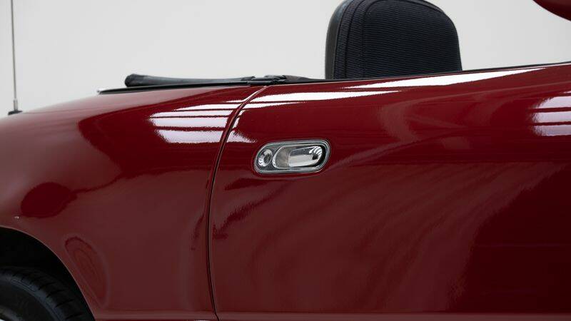 Immagine 15/15 di Mazda MX-5 1.6 (1991)