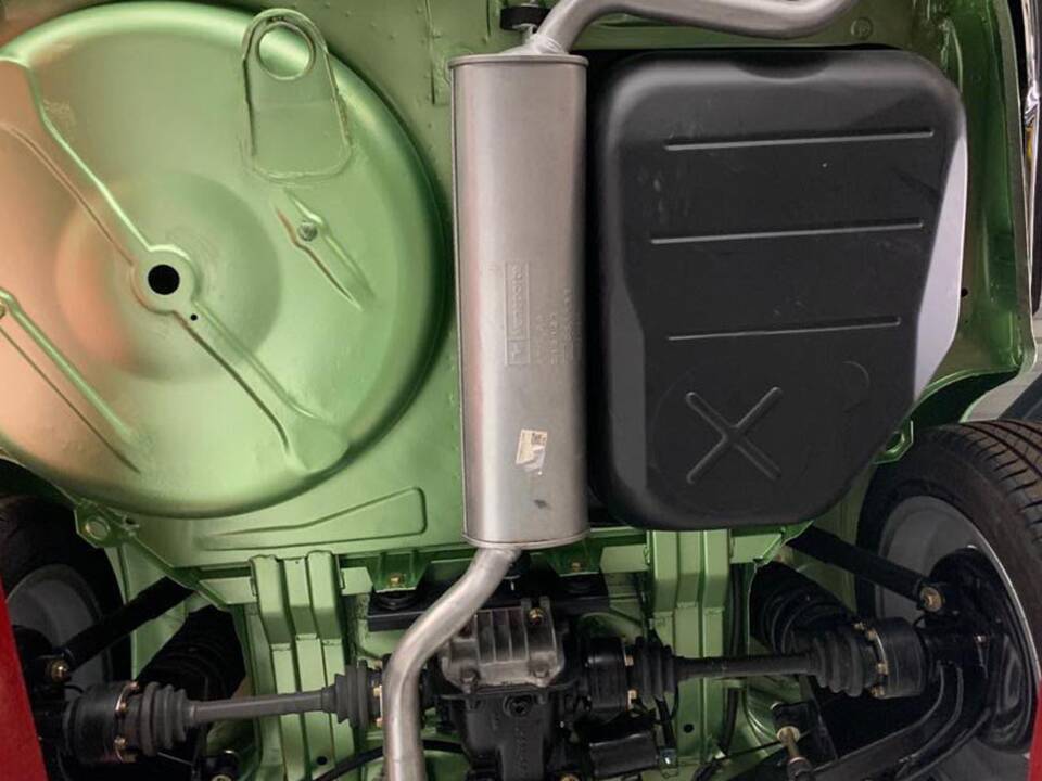 Bild 26/28 von BMW 2002 tii (1974)