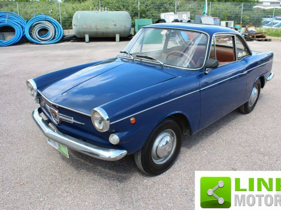 Image 1/10 of FIAT 750 Vignale Coupé (1962)