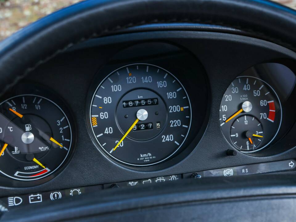 Image 44/50 de Mercedes-Benz 420 SL (1986)