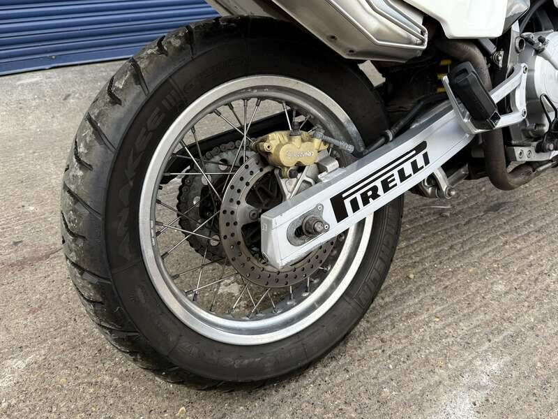 Image 8/40 of Cagiva DUMMY (1994)