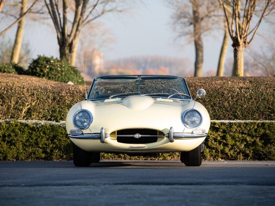 Bild 7/60 von Jaguar Type E 4.2 (1967)