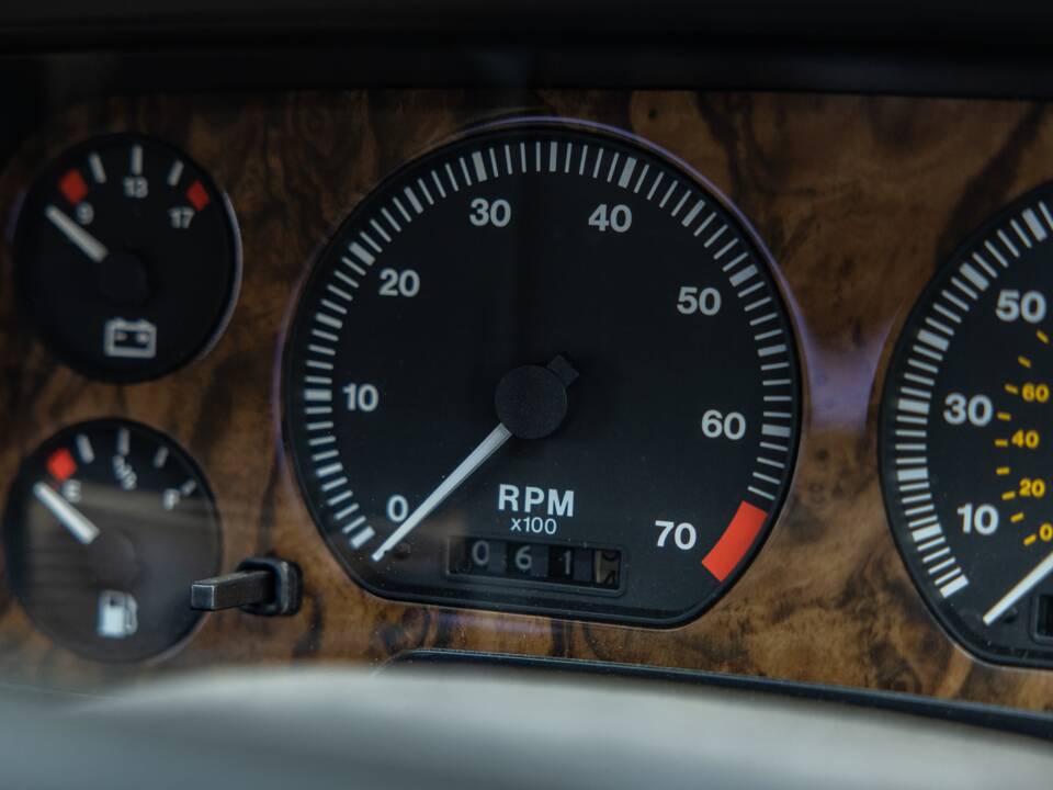 Bild 25/41 von Jaguar XJS 5.3 V12 (1992)