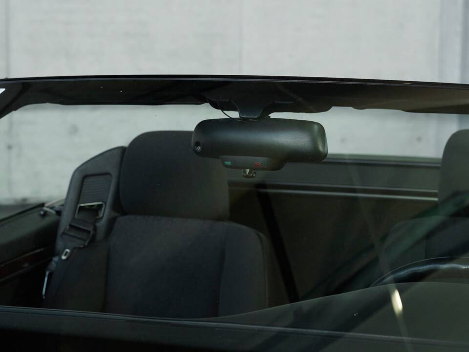 Image 7/50 de Mercedes-Benz SL 500 (1996)