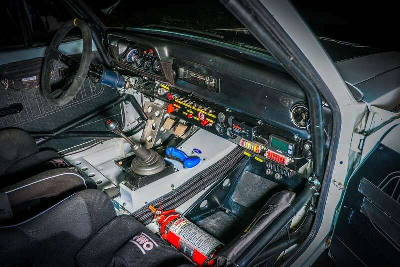 Afbeelding 11/45 van Ford Escort Mk II RS1800 (1979)