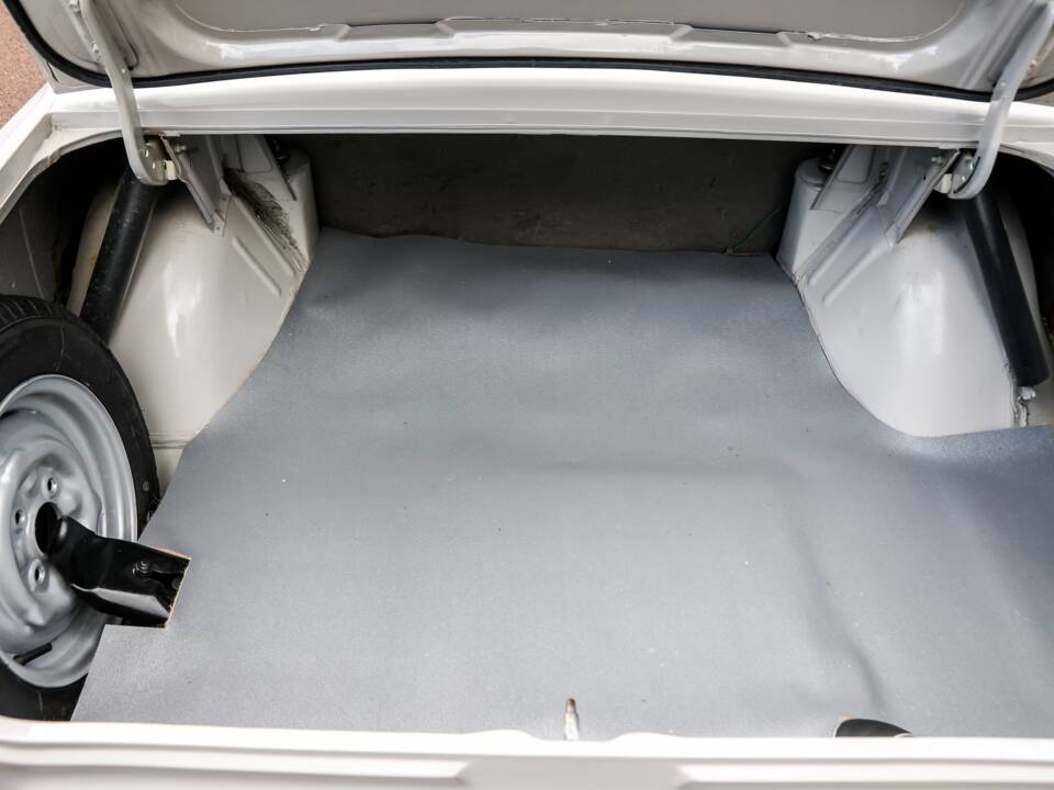 Afbeelding 18/48 van Ford Cortina 1200 (1962)