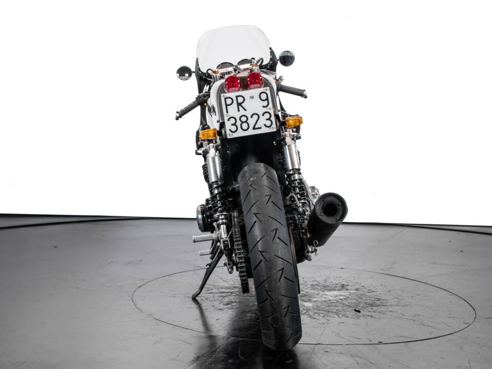 Imagen 2/27 de Honda CB 900 F Bol d'Or (1982)