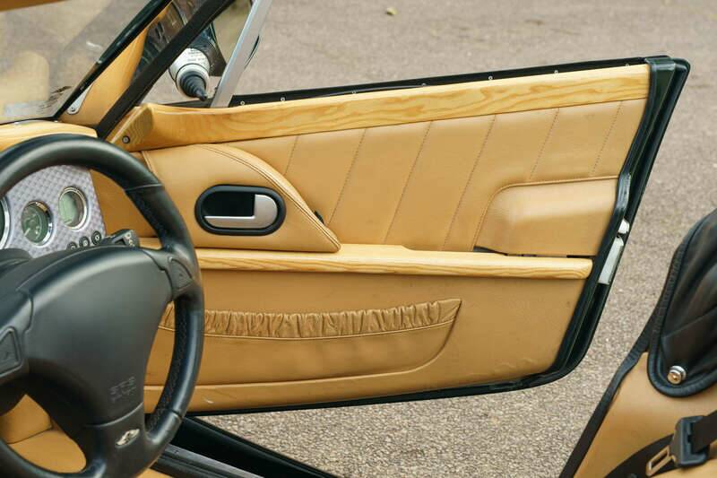 Bild 22/47 von Morgan Aero 8 (2009)