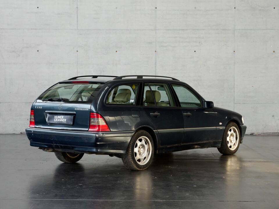 Bild 9/45 von Mercedes-Benz C 230 Kompressor T (1999)