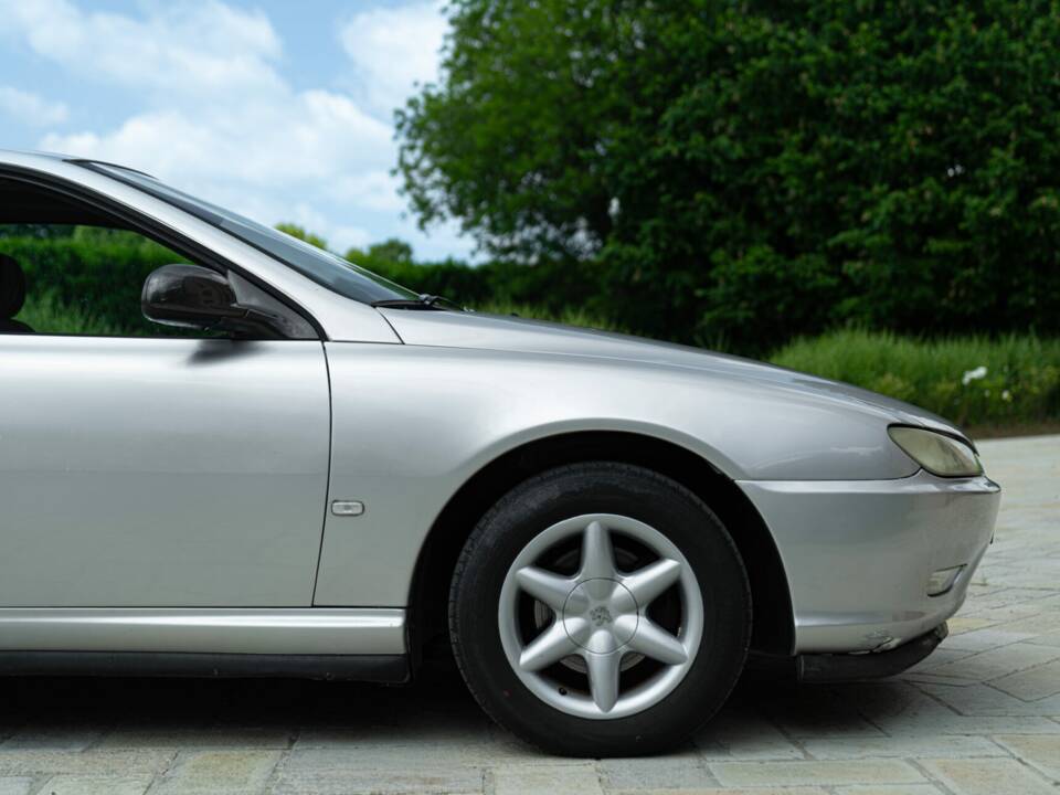 Imagen 20/48 de Peugeot 406 Coupé 2.0 16V (2000)