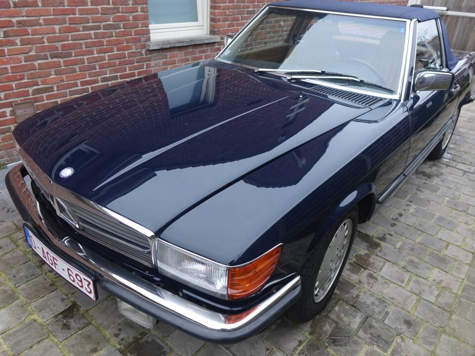 Imagen 1/20 de Mercedes-Benz 560 SL (1989)