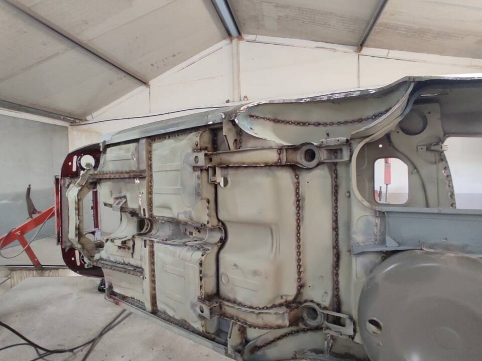 Image 51/99 of Alfa Romeo Giulia 1750 GT Am (1971)