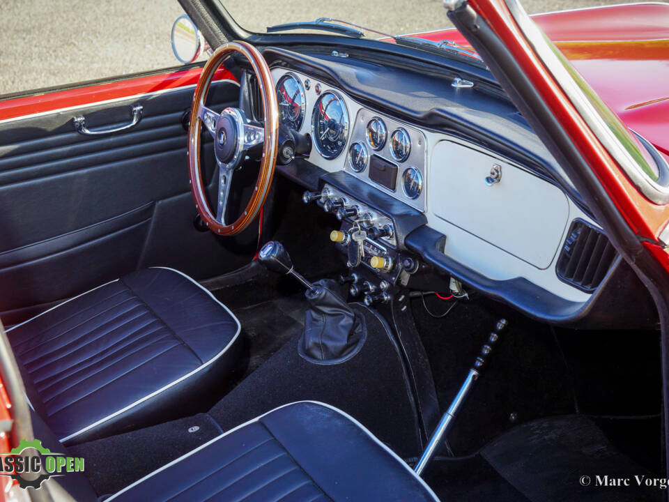 Immagine 11/42 di Triumph TR 4 (1962)