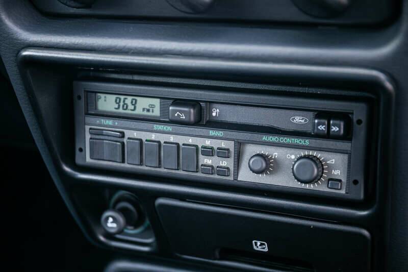 Bild 41/49 von Ford Escort turbo RS (1988)
