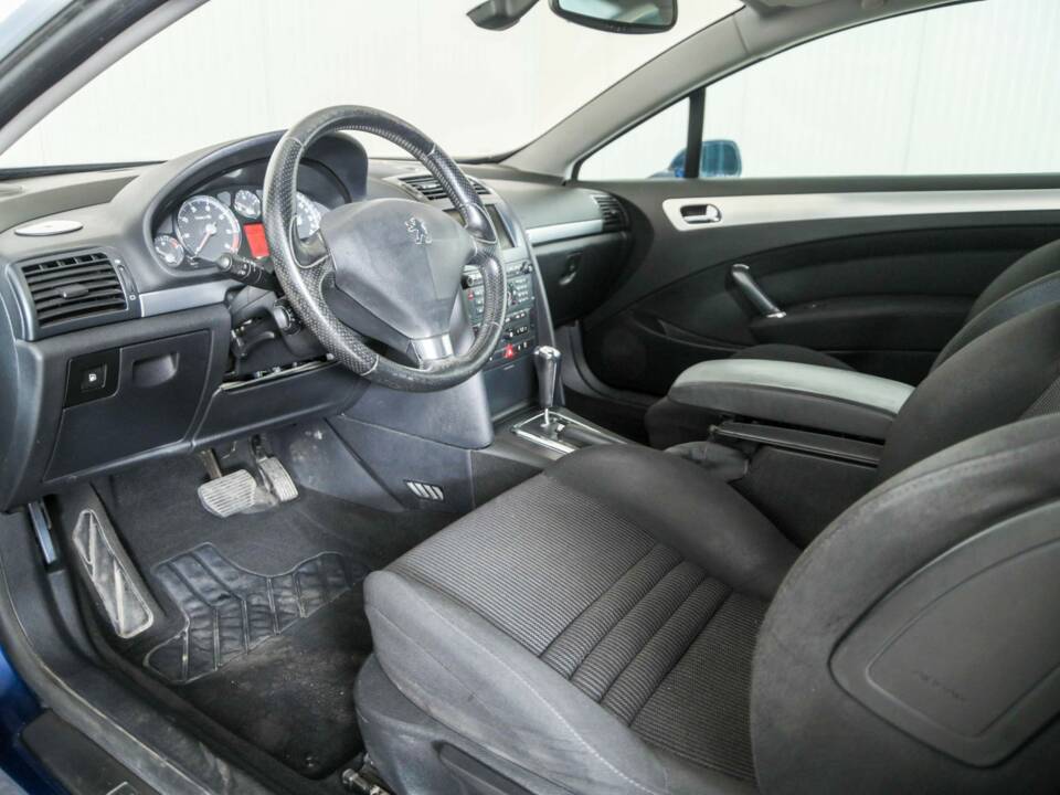 Bild 11/45 von Peugeot 407 3.0i V6 (2006)