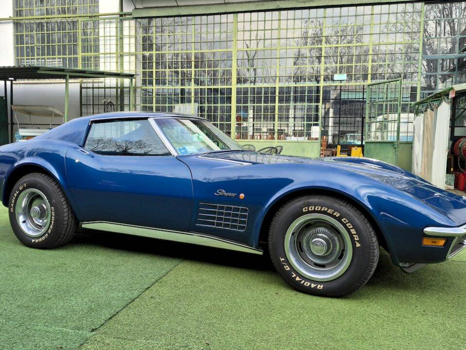 Image 11/55 of Chevrolet Corvette Stingray (1971)