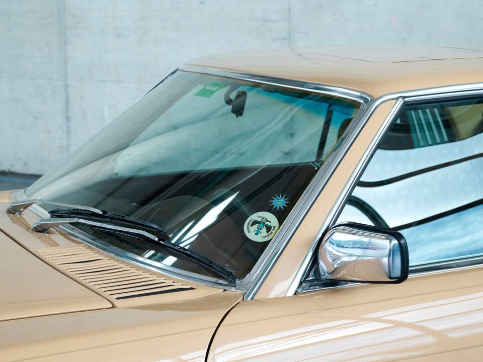 Bild 13/50 von Mercedes-Benz 450 SLC (1977)