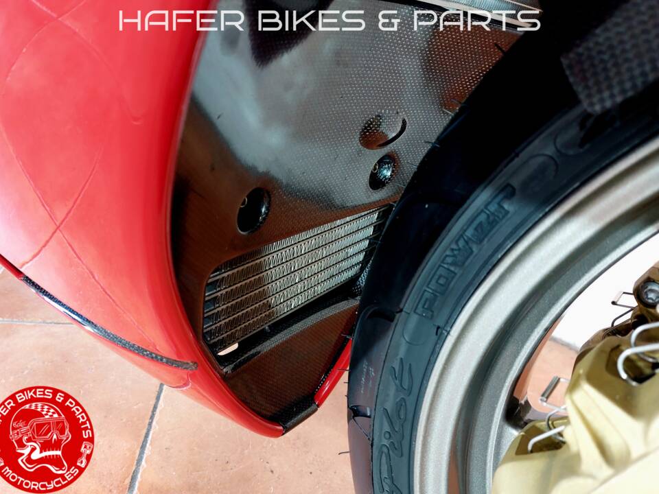 Afbeelding 38/40 van Ducati 996 R (2001)