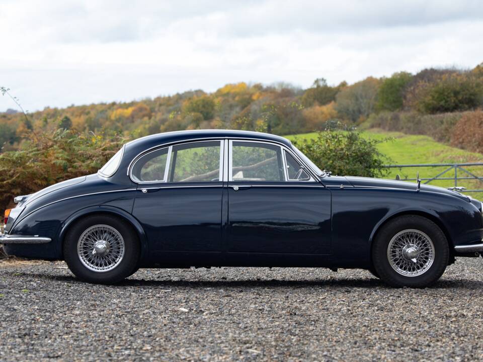 Bild 2/44 von Jaguar 340 (1968)