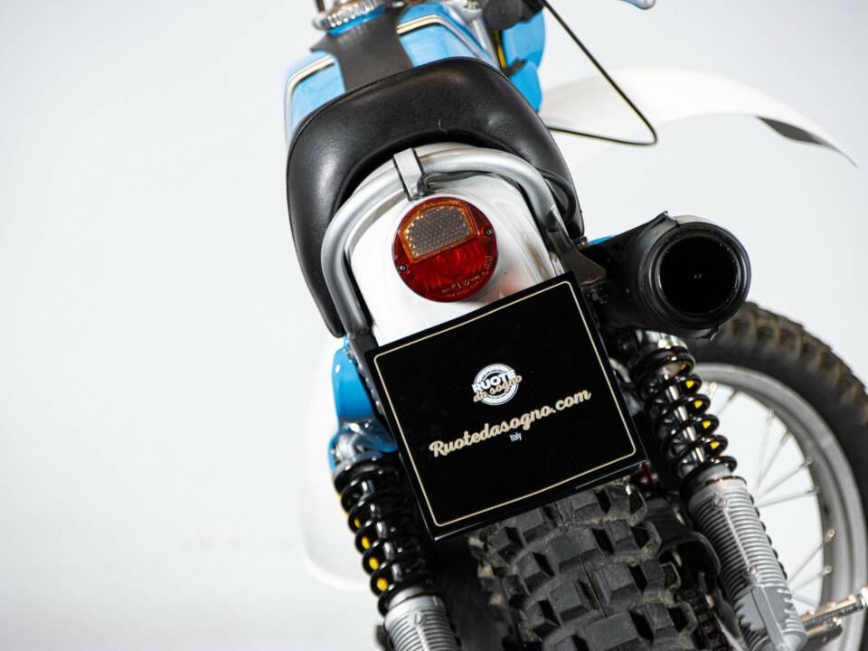 Immagine 21/50 di KTM DUMMY (1977)