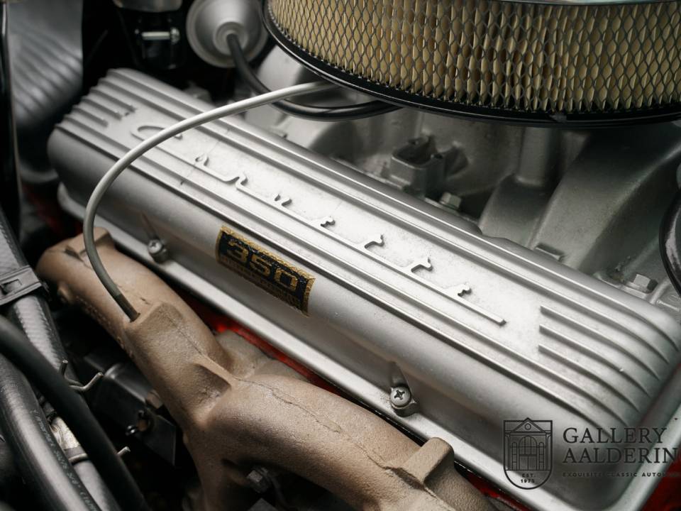 Immagine 16/50 di Chevrolet Corvette Sting Ray Convertible (1966)