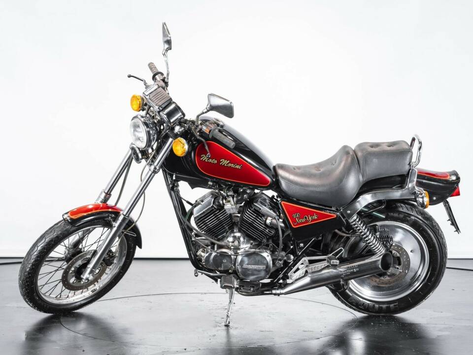 Image 1/46 of Moto Morini New York 350 (1988)