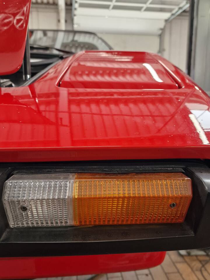 Image 23/82 of Ferrari 308 GTS Quattrovalvole (1983)