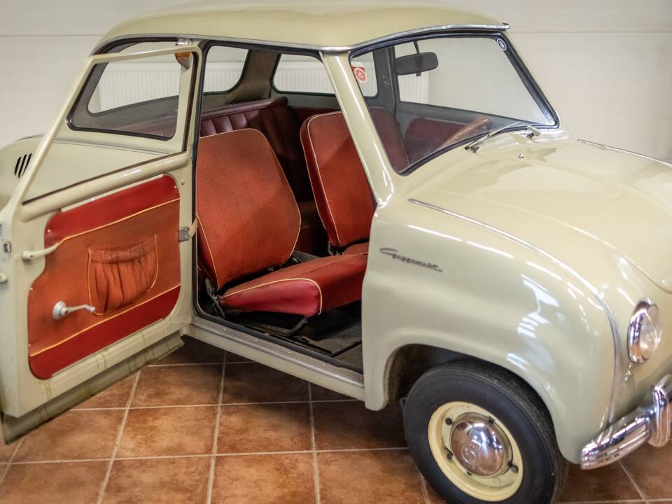 Bild 5/14 von Glas Goggomobil T 400 (1958)