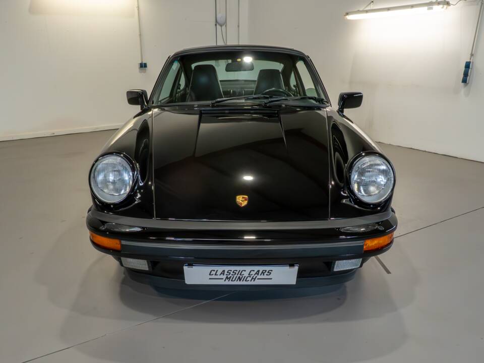 Image 10/38 of Porsche 911 Carrera 3.2 (1986)