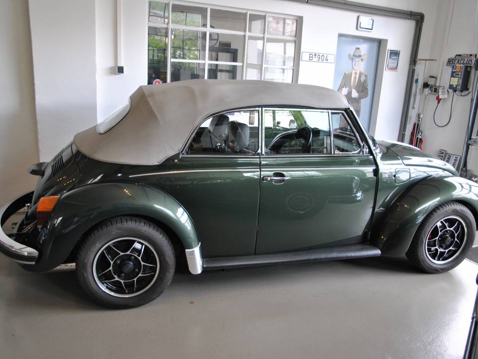 Immagine 12/41 di Volkswagen Maggiolone 1303 LS (1976)