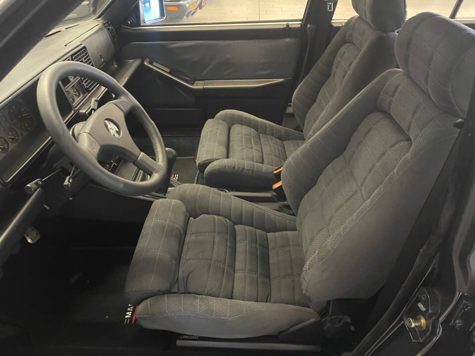 Bild 20/22 von Lancia Delta HF Integrale 16V (1991)