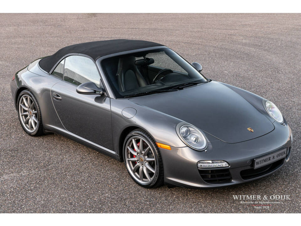 Image 5/27 of Porsche 911 Carrera S (2011)