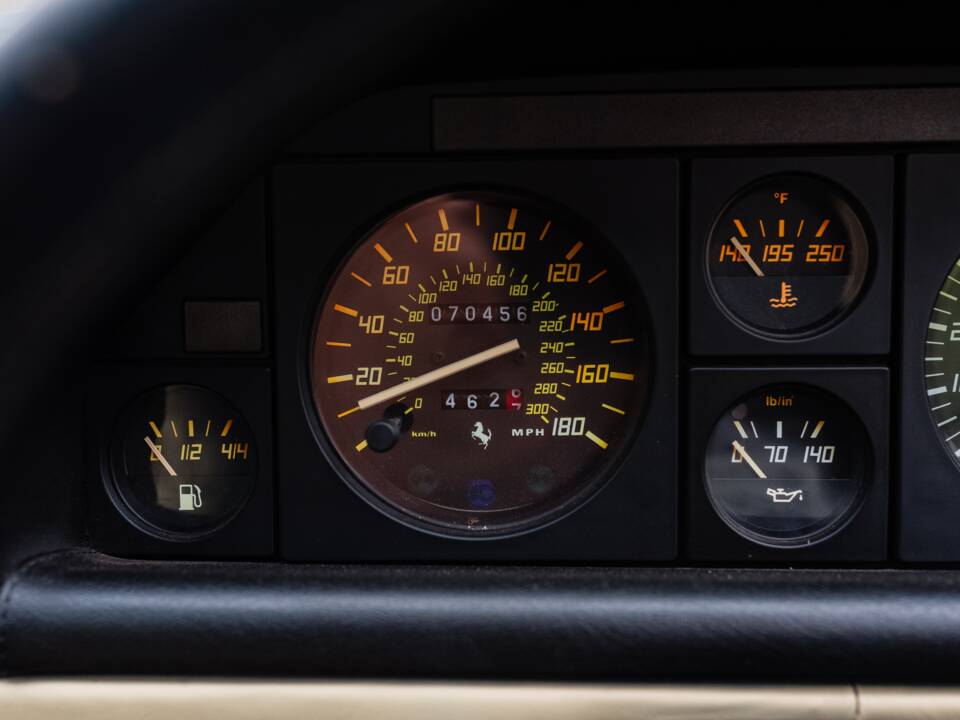 Imagen 33/58 de Ferrari Mondial T (1990)
