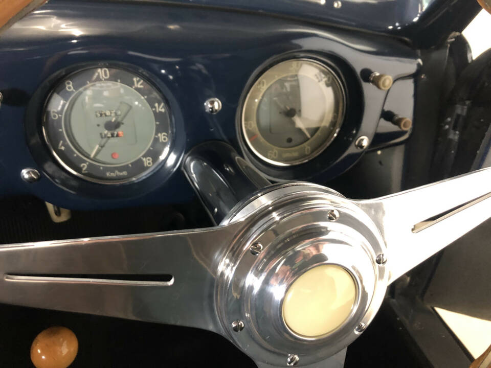 Image 16/35 of Lancia Aurelia B20 GT (1953)