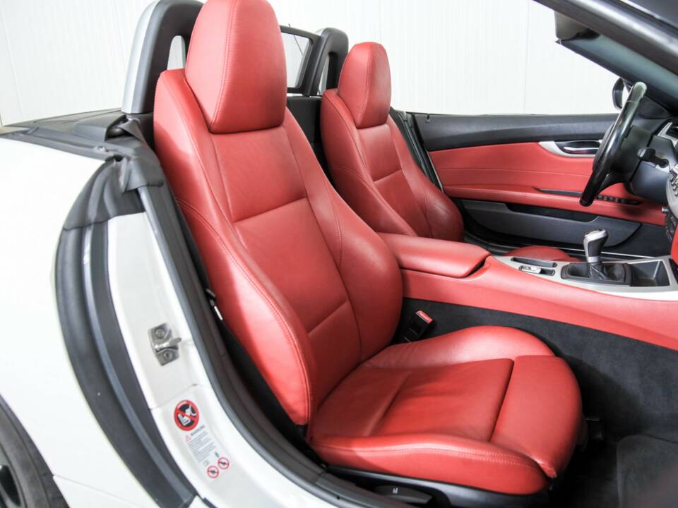 Immagine 35/50 di BMW Z4 sDrive23i (2009)