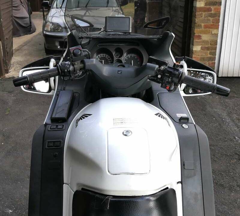 Immagine 21/21 di Honda ST 1100 Pan European (1998)