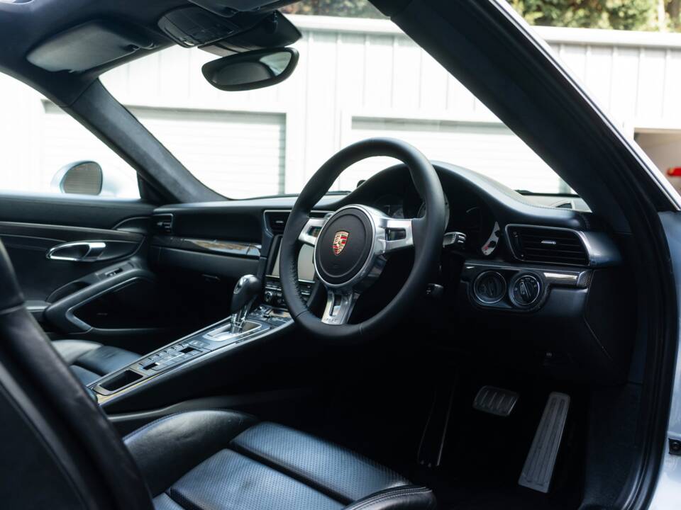 Image 46/57 of Porsche 911 Turbo S (2013)