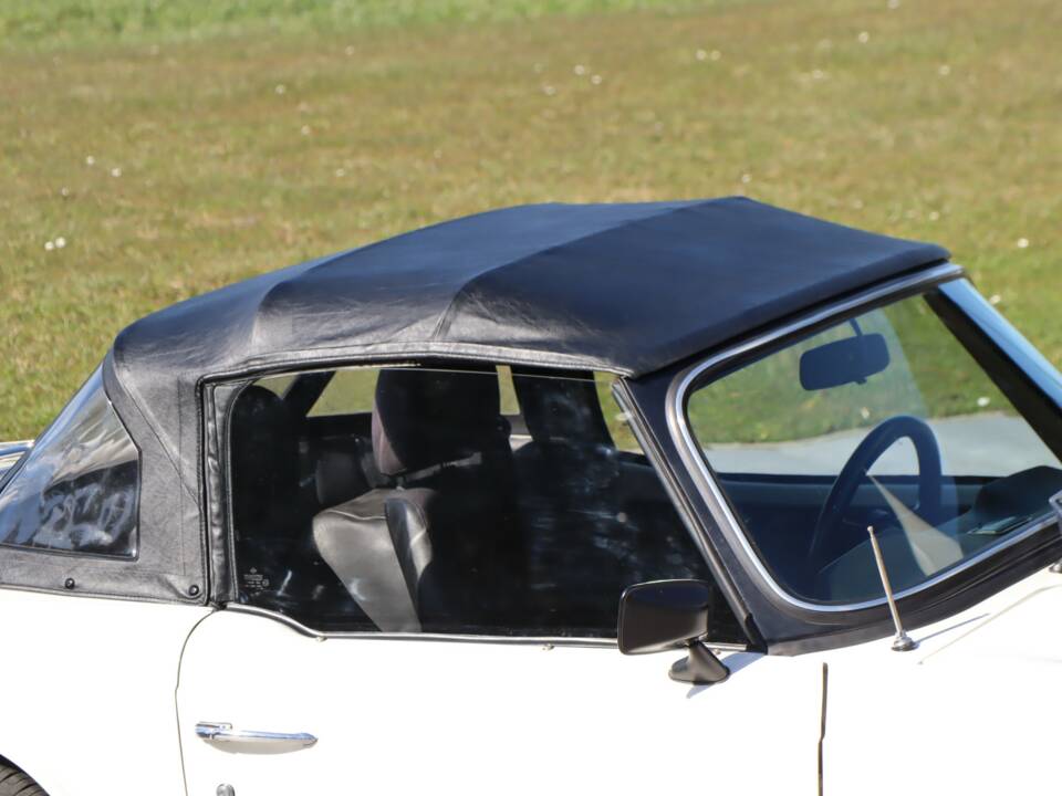 Image 39/50 de Triumph TR 6 (1970)