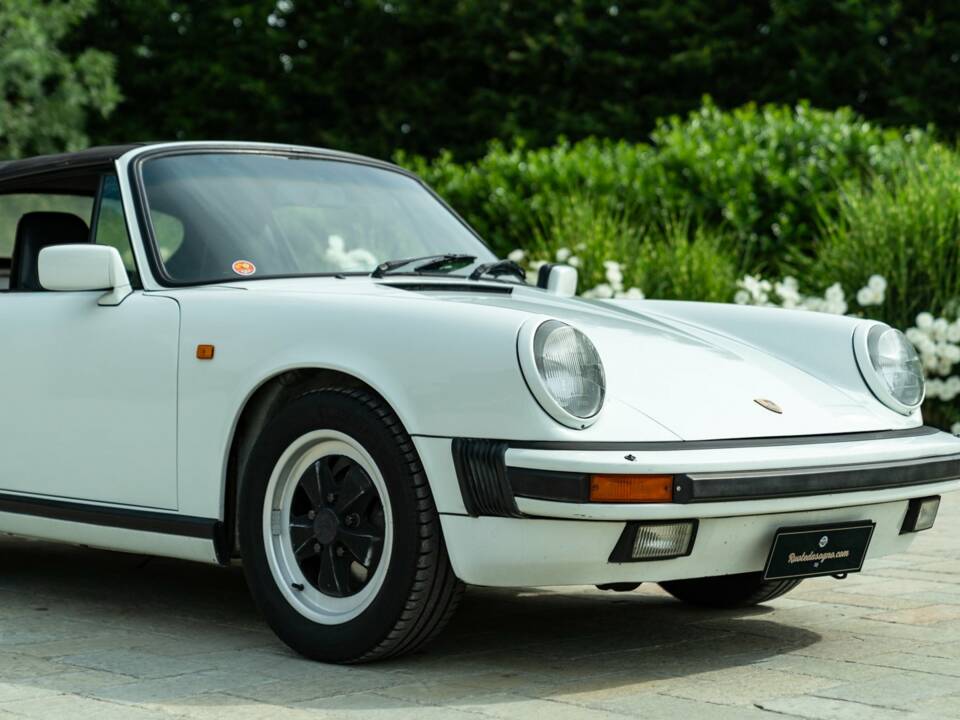 Bild 22/50 von Porsche 911 Carrera 3.2 (1986)