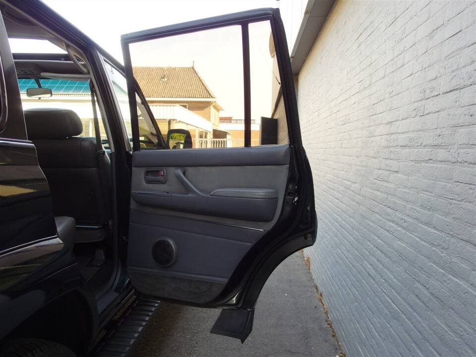 Image 58/99 de Toyota Land Cruiser J80 (1994)