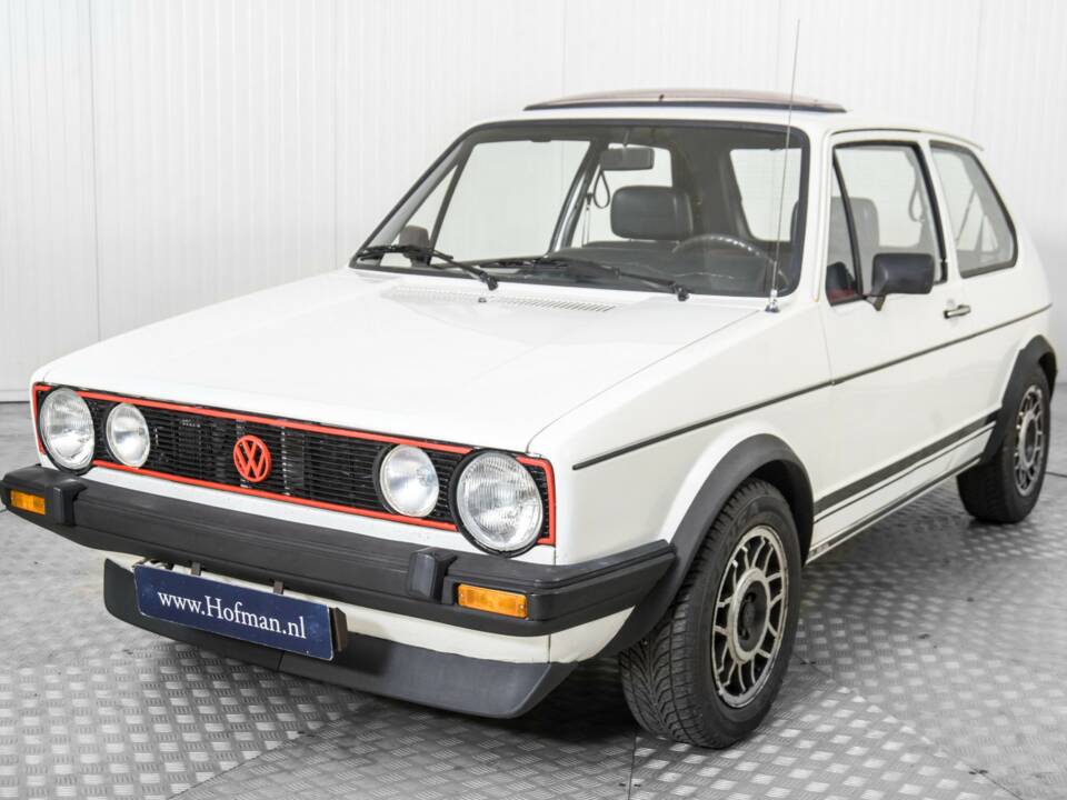 Bild 17/50 von Volkswagen Golf I GTI 1.8 (1983)