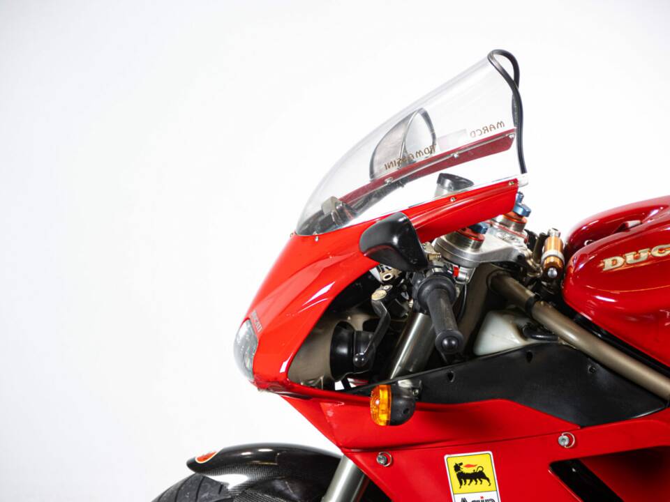 Bild 20/50 von Ducati 916 (1994)