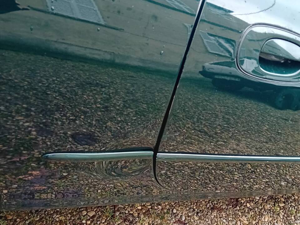 Immagine 12/39 di Jaguar XK8 4.0 (1998)