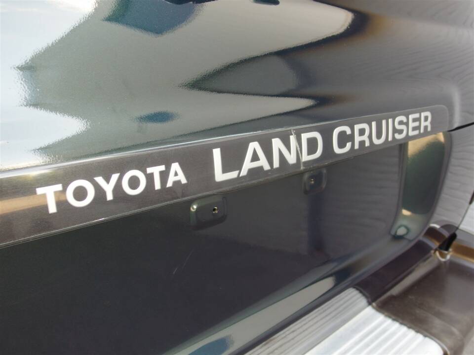 Image 73/99 de Toyota Land Cruiser J80 (1994)