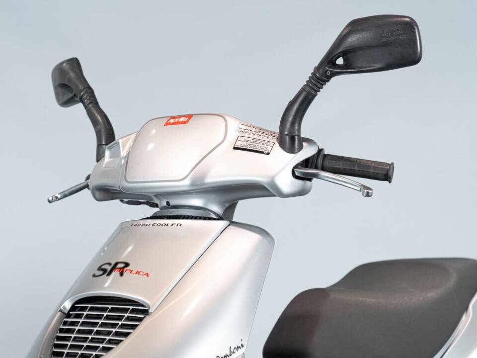 Image 28/29 de Aprilia SR 50 (1994)