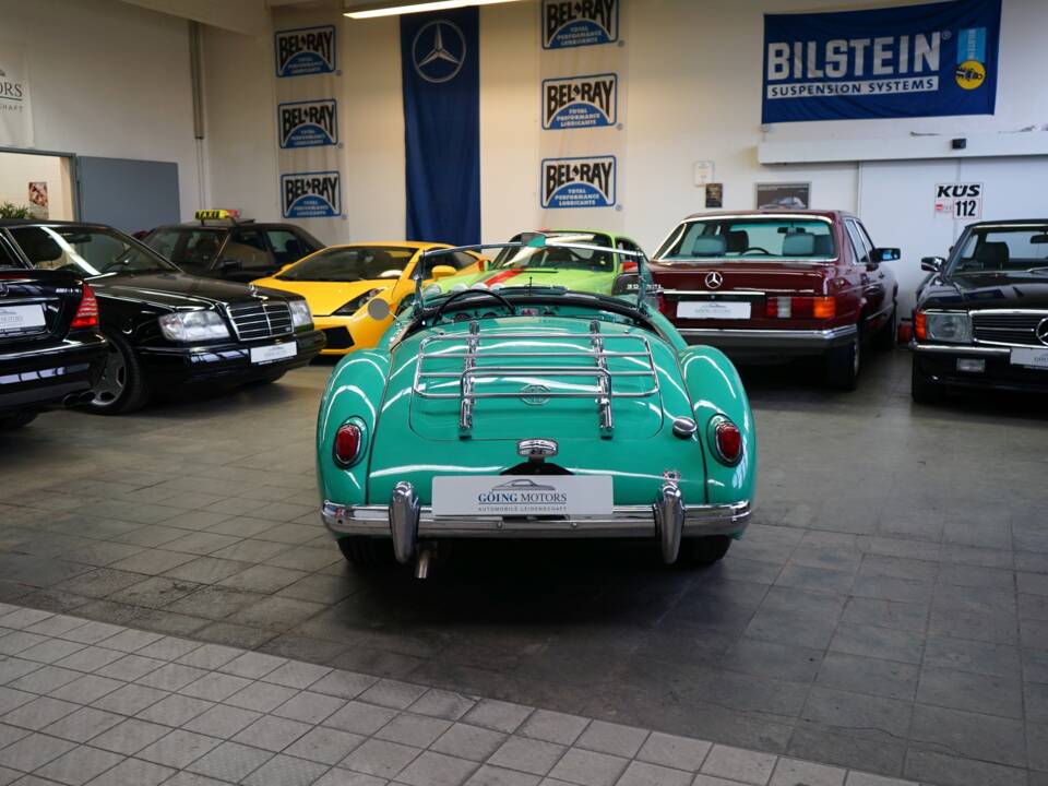 Image 14/39 de MG MGA 1500 (1958)
